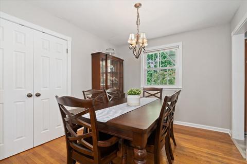 1111 E Illinois St, Wheaton, IL 60187 photo 9