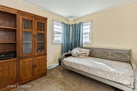 2115 Old Elm Rd, Lindenhurst, IL 60046 photo 6
