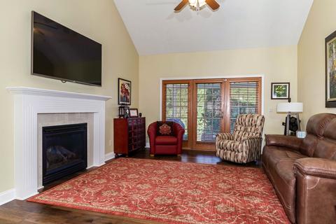 2 Alder Ct, Bloomington, IL 61704 photo 9