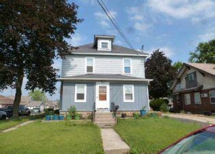 1307 Park St, Mchenry, IL 60050 photo 1
