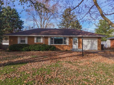 408 W Charles St, Mclean, IL 61754 photo 2