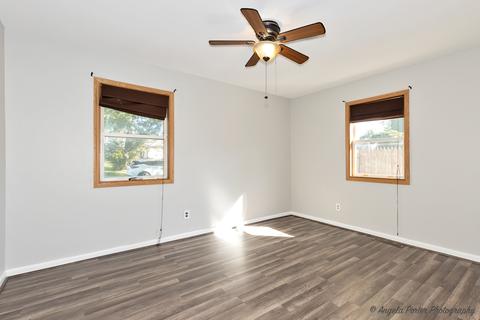1505 Poplar St, Holiday Hills, IL 60050 photo 12