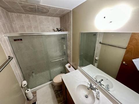 2106 Mill Ln, Mchenry, IL 60050 photo 11