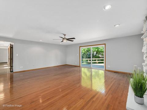 432 Stonegate Ct, Willowbrook, IL 60527 photo 21