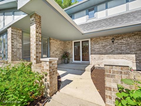 432 Stonegate Ct, Willowbrook, IL 60527 photo 3