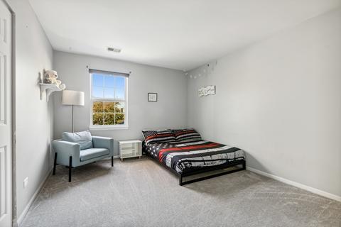 34 Lancaster Cir, Gurnee, IL 60031 photo 14