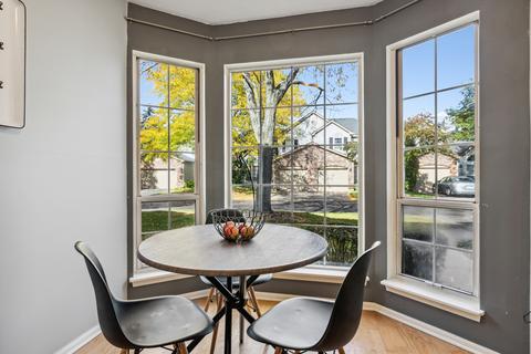 34 Lancaster Cir, Gurnee, IL 60031 photo 11