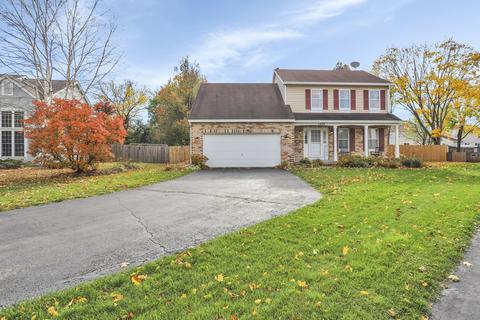 1486 Knotty Pine Dr, Elgin, IL 60123 photo 3
