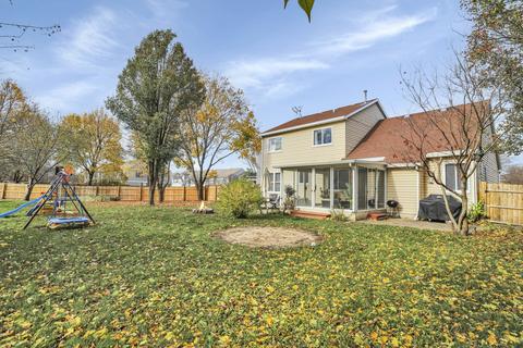 1486 Knotty Pine Dr, Elgin, IL 60123 photo 35