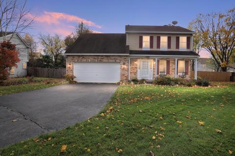 1486 Knotty Pine Dr, Elgin, IL 60123 photo 2