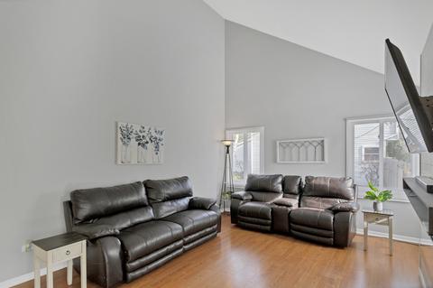 1486 Knotty Pine Dr, Elgin, IL 60123 photo 12