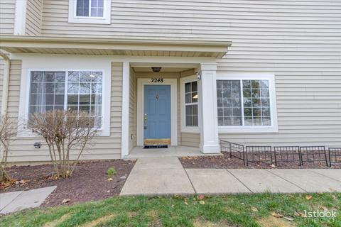 2248 Scott Ln, Aurora, IL 60502 photo 2