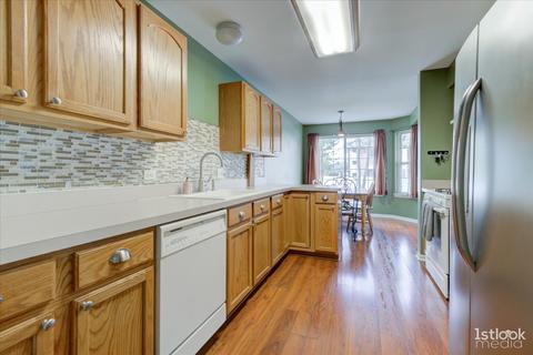 2248 Scott Ln, Aurora, IL 60502 photo 9