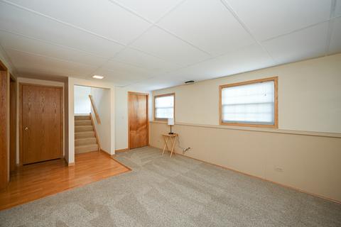 916 Molobay Ter, Bartlett, IL 60103 photo 15