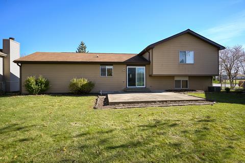 916 Molobay Ter, Bartlett, IL 60103 photo 21