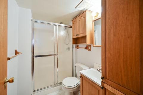 916 Molobay Ter, Bartlett, IL 60103 photo 17