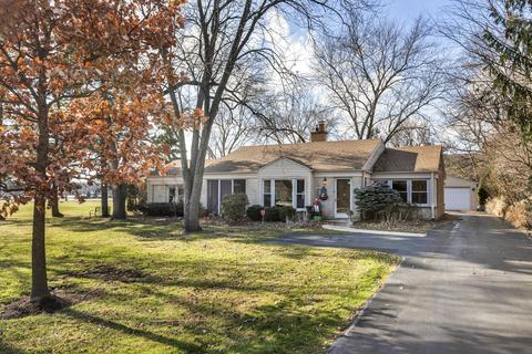 3020 Coolidge St, Oak Brook, IL 60523