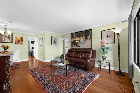 9375 Hamilton Ct #B, Des Plaines, IL 60016 photo 13