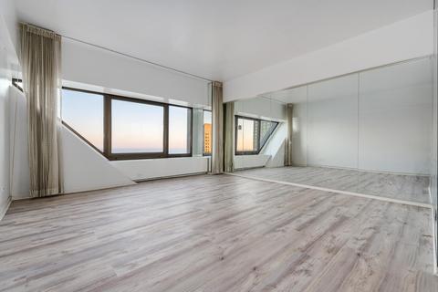 175 E Delaware Pl #4706, Chicago, IL 60611 photo 3