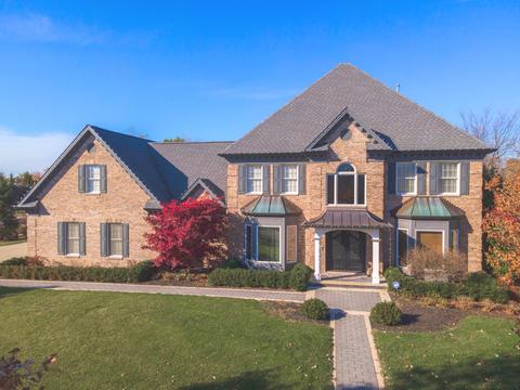 1802 E Hackberry Rd, Bloomington, IL 61704 photo 2