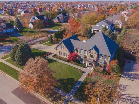 1802 E Hackberry Rd, Bloomington, IL 61704 photo 6