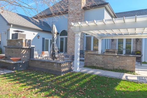 1802 E Hackberry Rd, Bloomington, IL 61704 photo 27