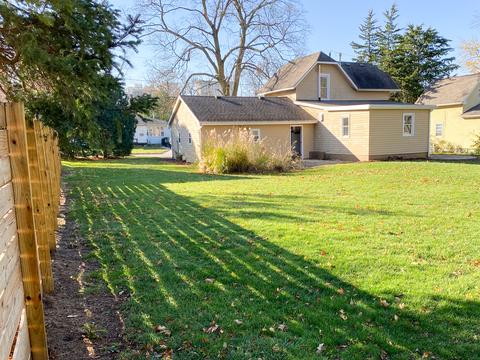 110 W Cypress St, Normal, IL 61761 photo 17