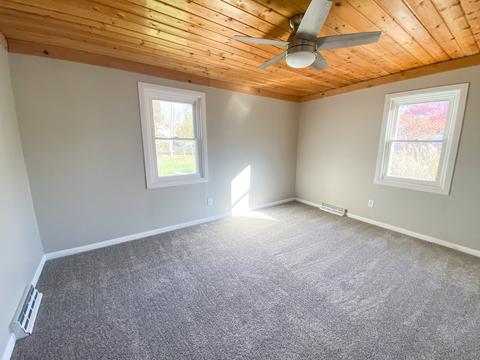 110 W Cypress St, Normal, IL 61761 photo 9