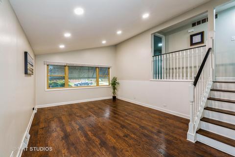 16524 Winchester Ave, Markham, IL 60428 photo 2
