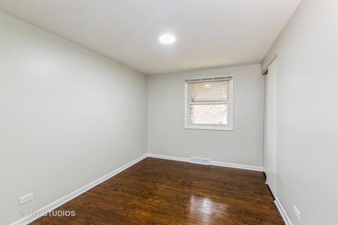 16524 Winchester Ave, Markham, IL 60428 photo 9