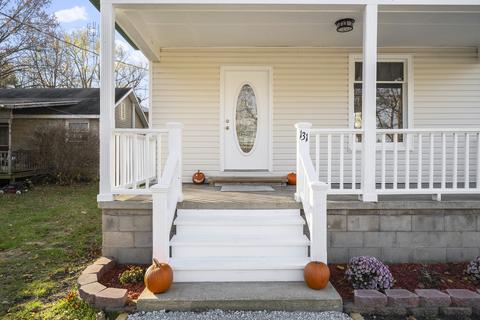 131 Eureka St, Braidwood, IL 60408 photo 3