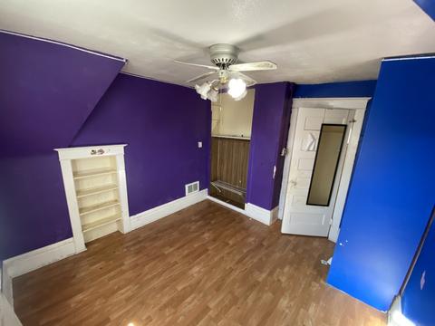 832 Augusta Ave, Elgin, IL 60120 photo 6