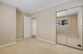 527 Westmere Rd, Des Plaines, IL 60016 photo 16