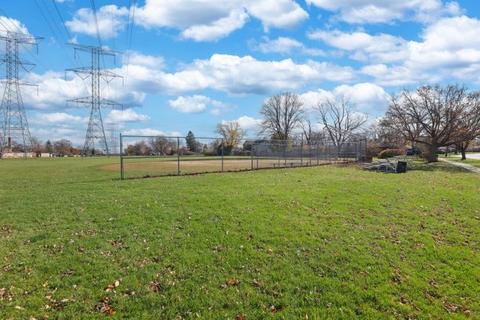527 Westmere Rd, Des Plaines, IL 60016 photo 31