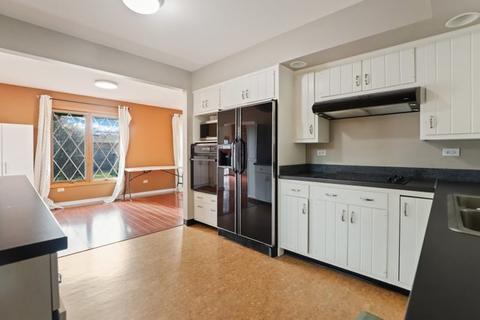 527 Westmere Rd, Des Plaines, IL 60016 photo 9