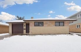 527 Westmere Rd, Des Plaines, IL 60016 photo 1