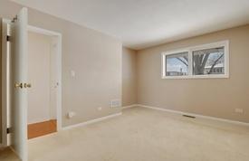 527 Westmere Rd, Des Plaines, IL 60016 photo 15