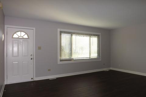 2619 John Bourg Dr, Plainfield, IL 60586 photo 4