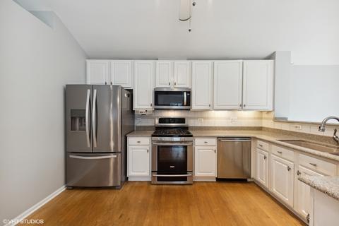 187 Lucerne Ct #307B, Wheeling, IL 60090 photo 4