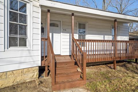 516 E 4th St, Lockport, IL 60441 photo 3