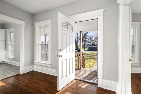 516 E 4th St, Lockport, IL 60441 photo 15