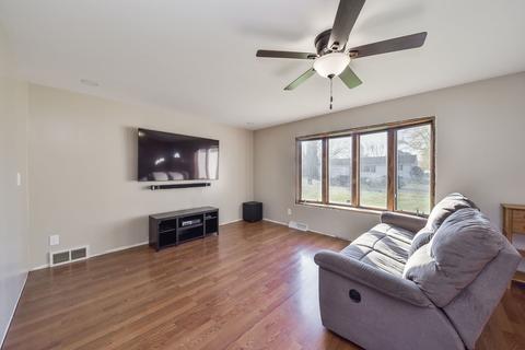 404 E Kelsey St, Malta, IL 60150 photo 3