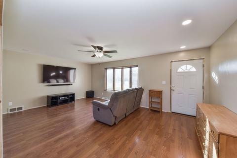 404 E Kelsey St, Malta, IL 60150 photo 2