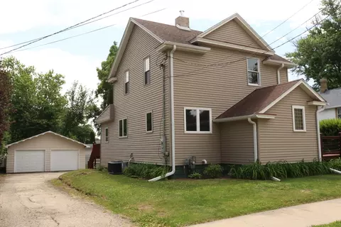 203 E South St, Morrison, IL 61270 photo 42