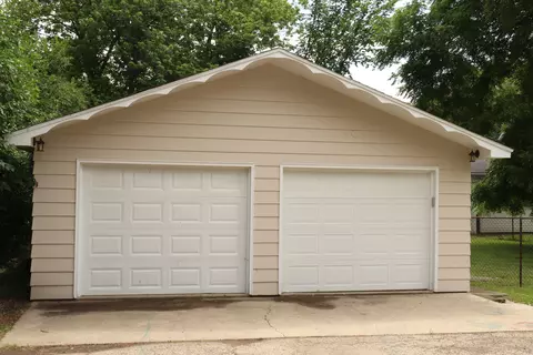 203 E South St, Morrison, IL 61270 photo 43