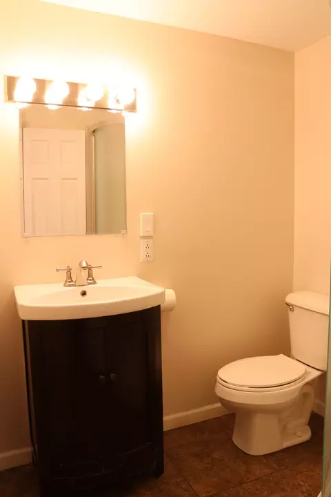 203 E South St, Morrison, IL 61270 photo 17