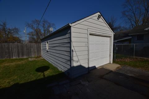 620 E Division St, Lockport, IL 60441 photo 33