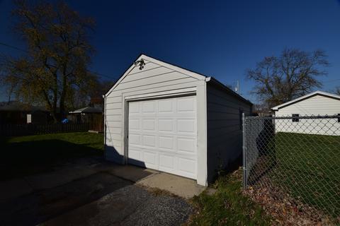 620 E Division St, Lockport, IL 60441 photo 34