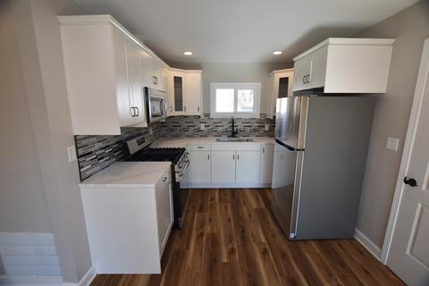620 E Division St, Lockport, IL 60441 photo 16