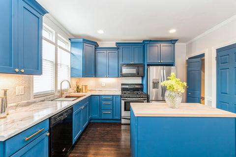 10720 S Champlain Ave, Chicago, IL 60628 photo 7